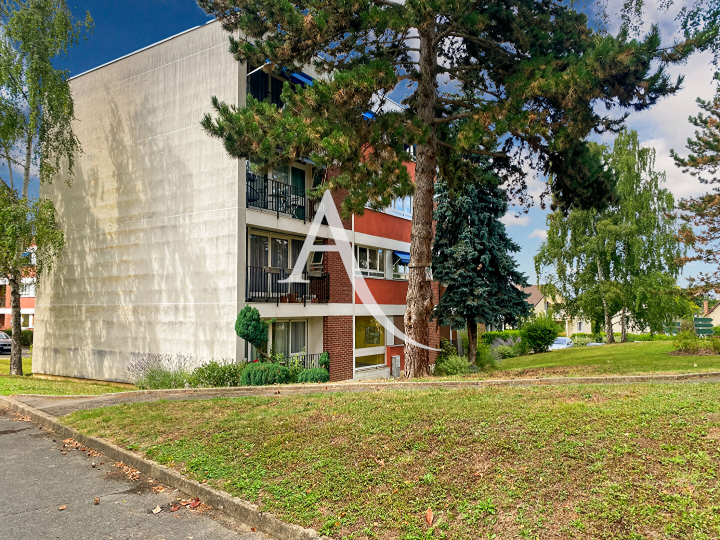 Appartement LES CLAYES SOUS BOIS (78340) 3 pièces 60.00 m²
