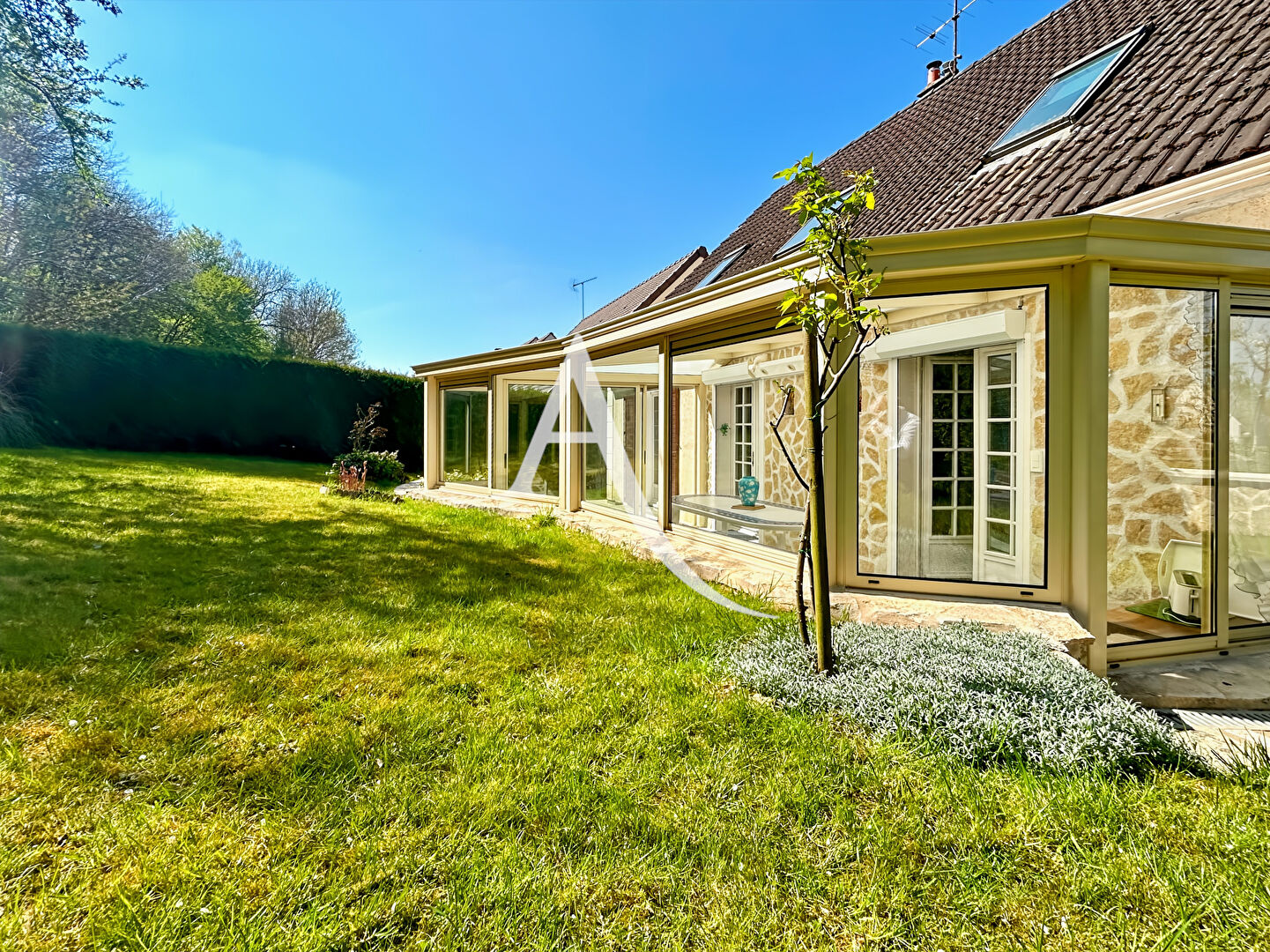 Maison LES CLAYES SOUS BOIS (78340) 6 pièces 128.00 m²