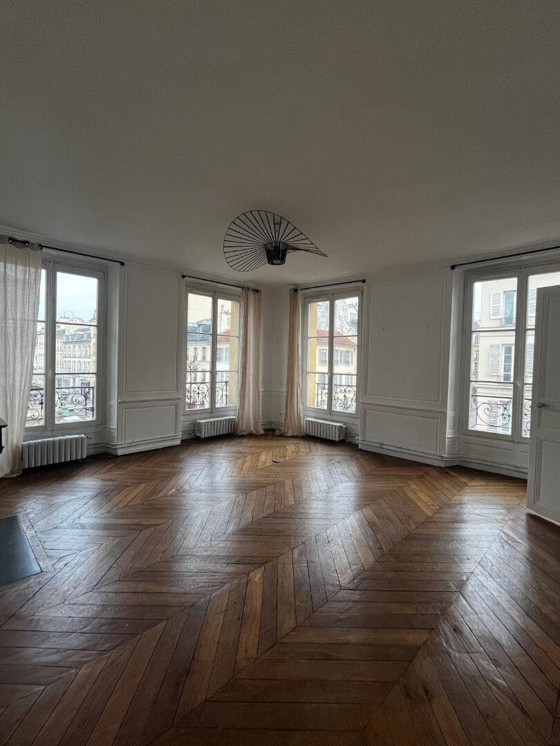 Appartement VERSAILLES (78000) 6 pi&egrave;ces 131.47 m&sup2;