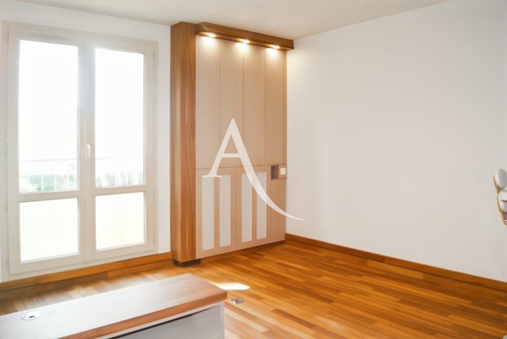 Appartement BOIS D ARCY (78390) 1 pi&egrave;ce 34.54 m&sup2;