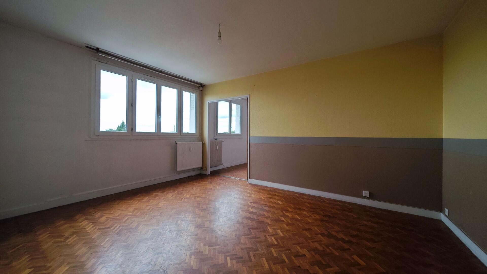 Bois-d'Arcy (78) 803 € / mois cc Appartement 2 pièces , 1 chambre 39.19 m² Voir le bien