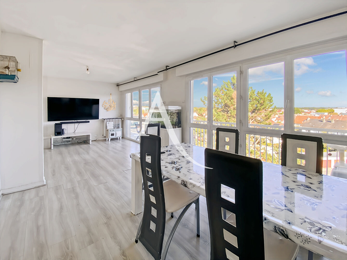 Appartement BOIS D ARCY (78390) 5 pi&egrave;ces 79.00 m&sup2;