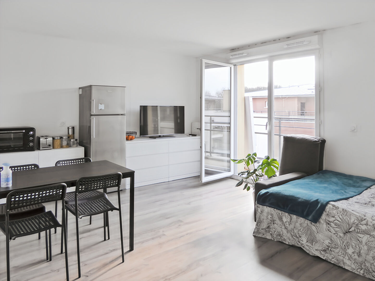 Appartement MENNECY (91540) 1 pièce 33.71 m²