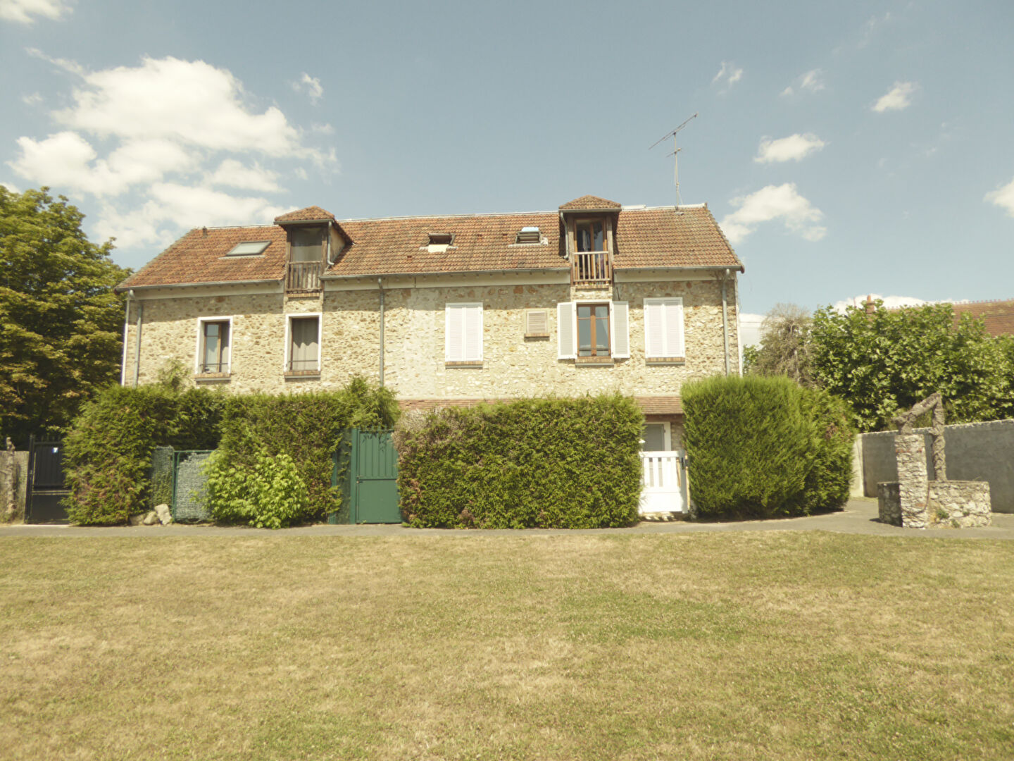 Appartement BALLANCOURT SUR ESSONNE (91610) 1 pièce 19.93 m²