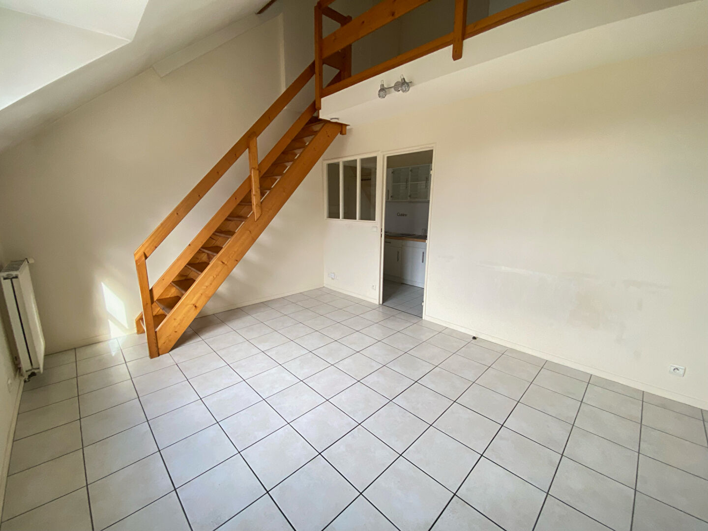 Appartement MENNECY (91540) 1 pièce 33.18 m²