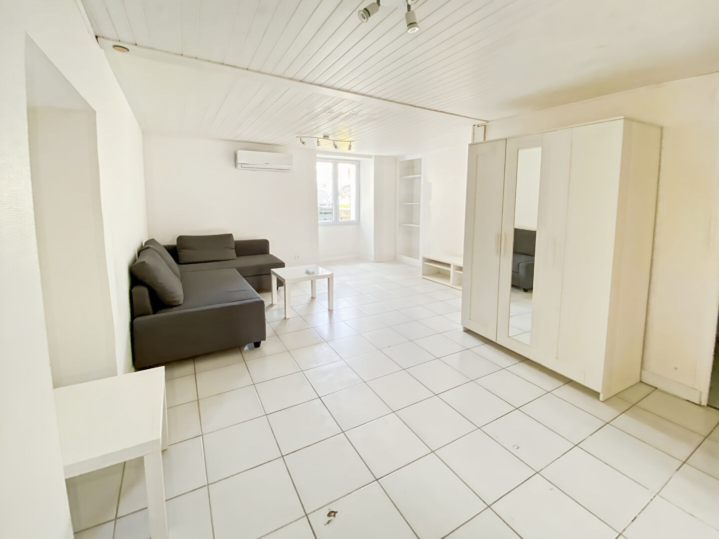 Appartement MENNECY (91540) 1 pi&egrave;ce 33.70 m&sup2;