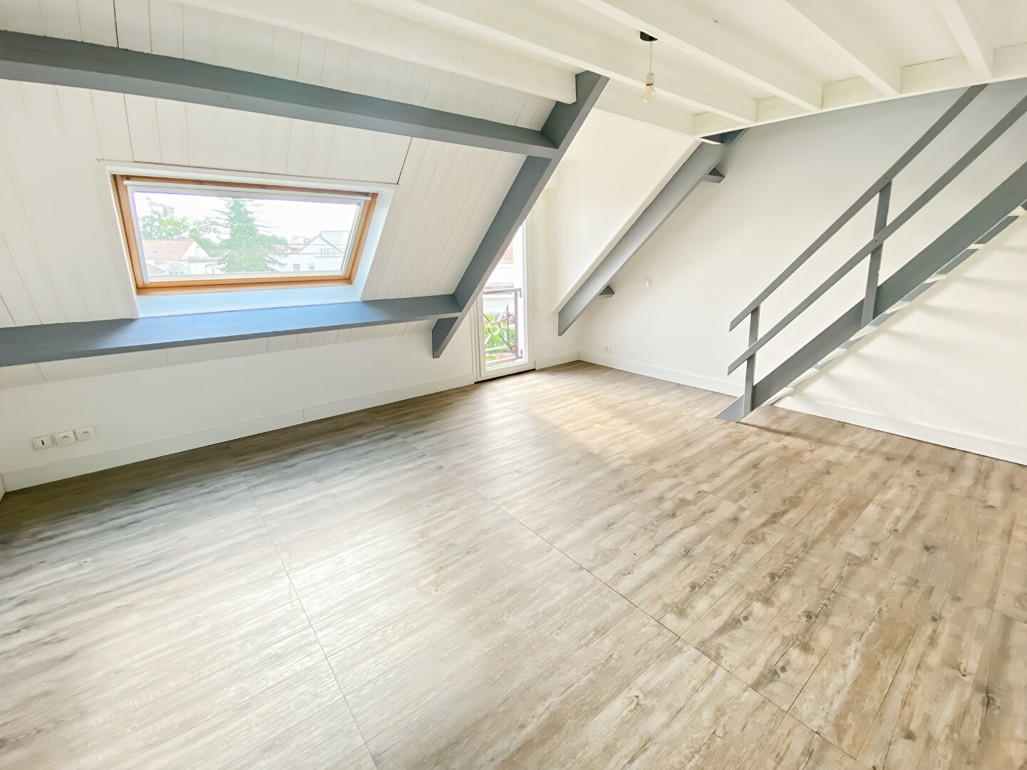 Appartement MENNECY (91540) 2 pièces 30.81 m²