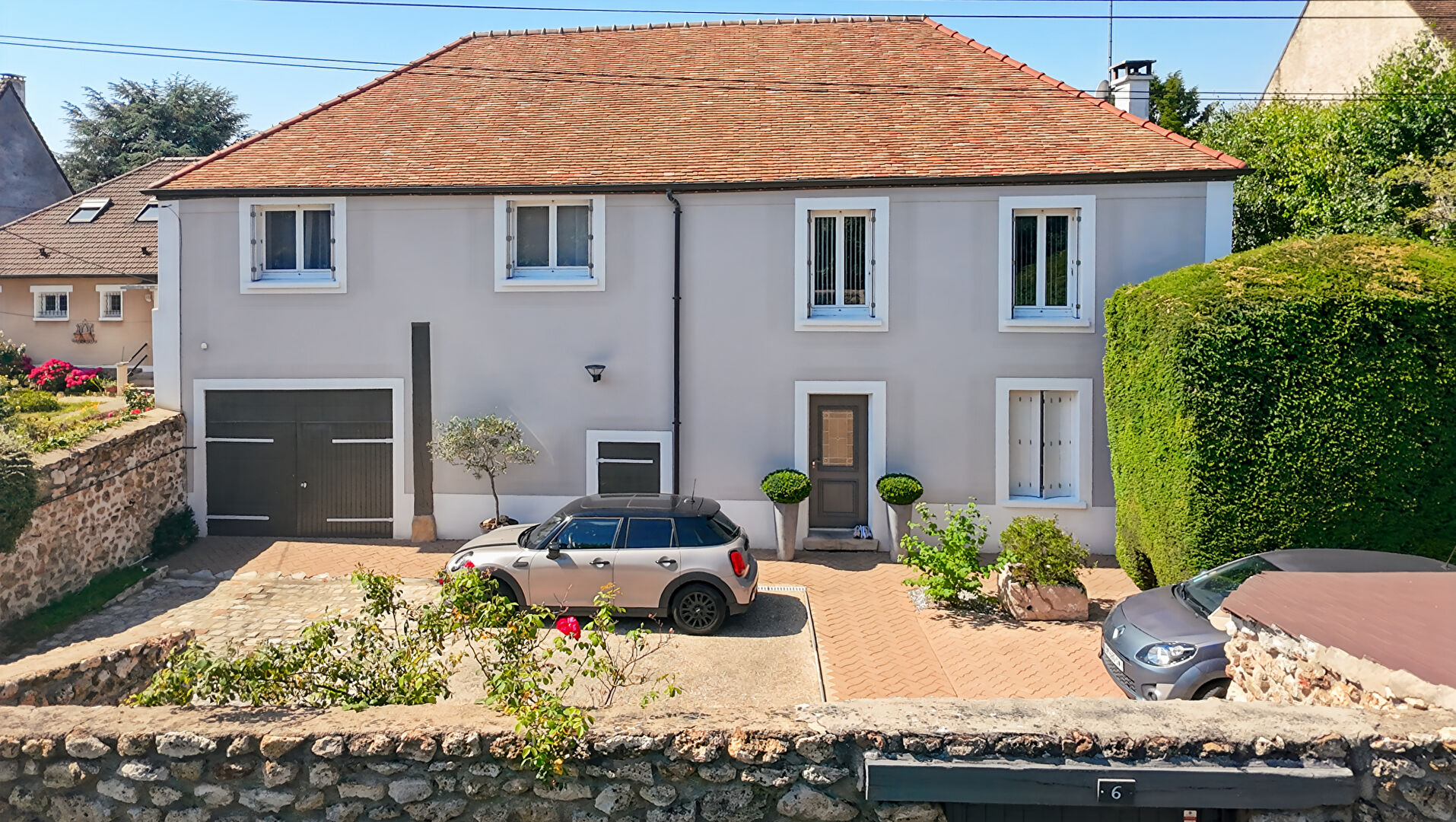 à 8 km de Saint-Germain-lès-Corbeil Exclusif 599 000 € Maison 7 pièces , 5 chambres 187.00 m² Voir le bien