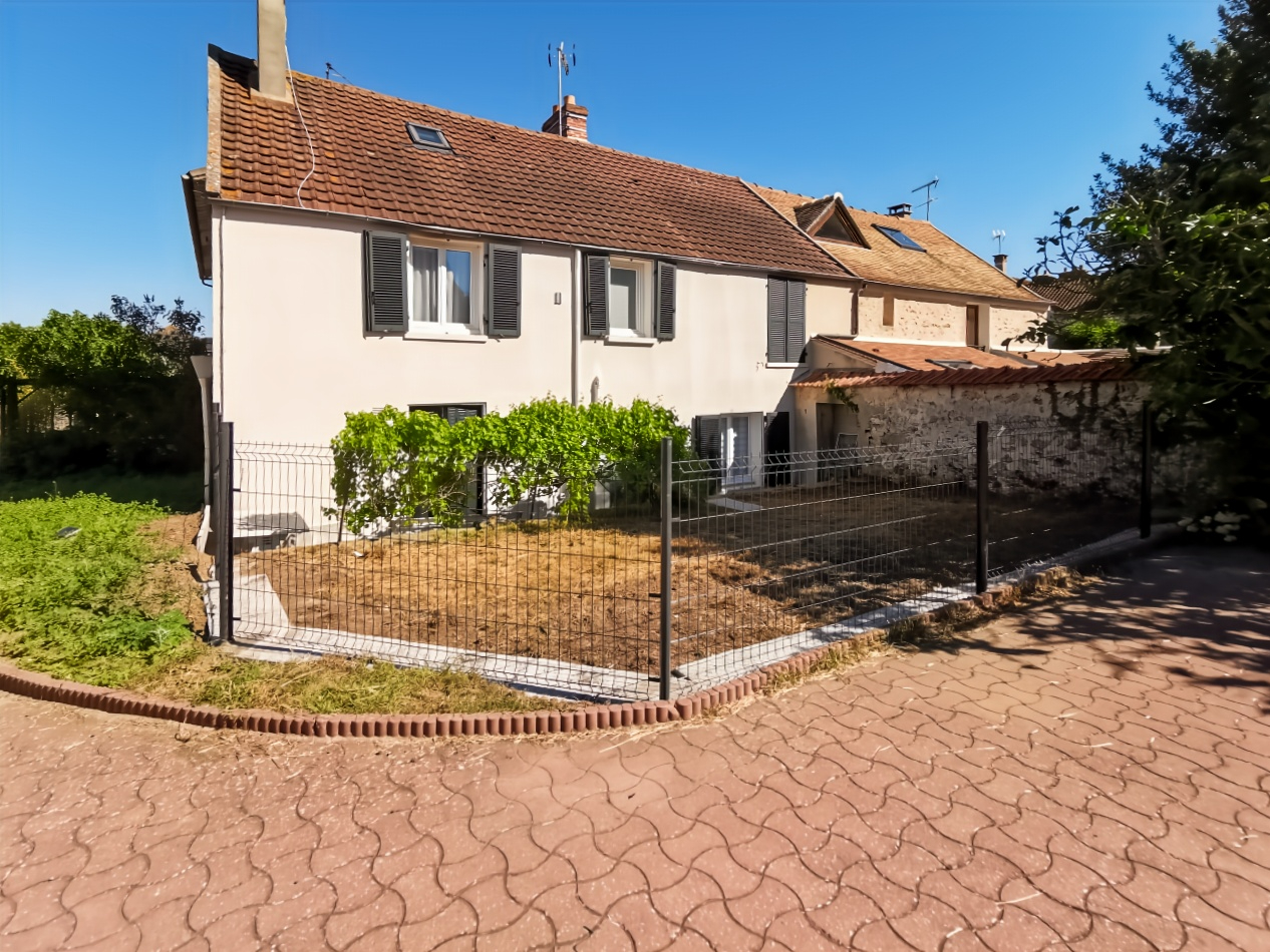 Appartement MENNECY (91540) 1 pi&egrave;ce 16.66 m&sup2;