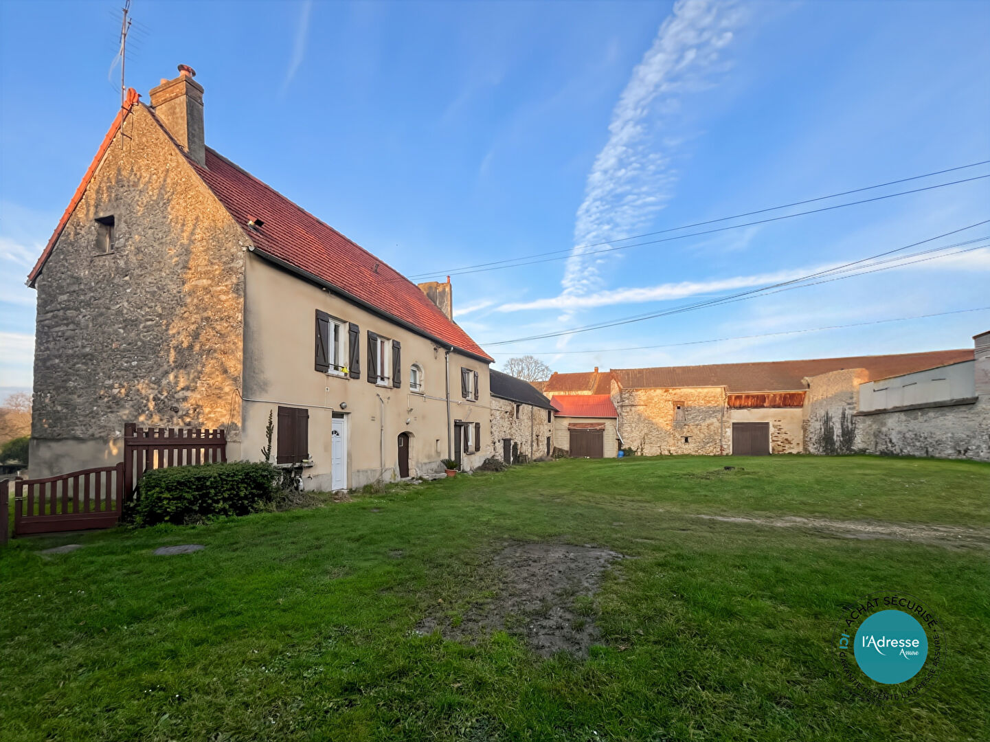 Immeuble ITTEVILLE (91760) 10 pièces 470.00 m²