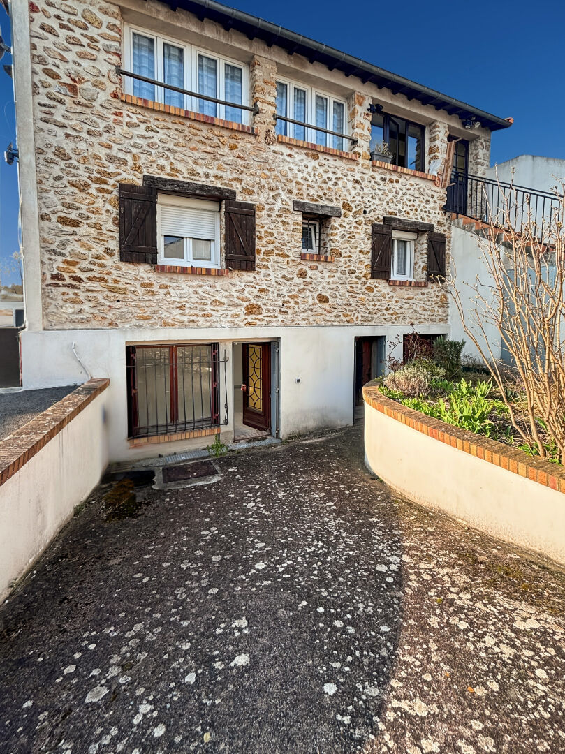 Bureaux BALLANCOURT SUR ESSONNE (91610) 1 pi&egrave;ce 60.10 m&sup2;