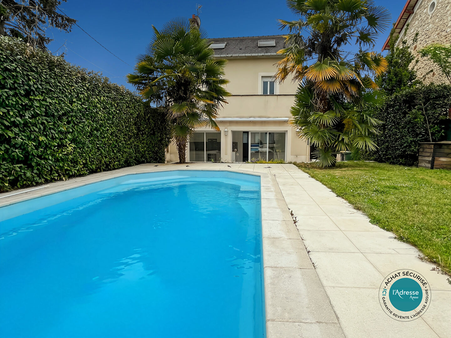 Maison BALLANCOURT SUR ESSONNE (91610) 8 pièces 130.00 m²