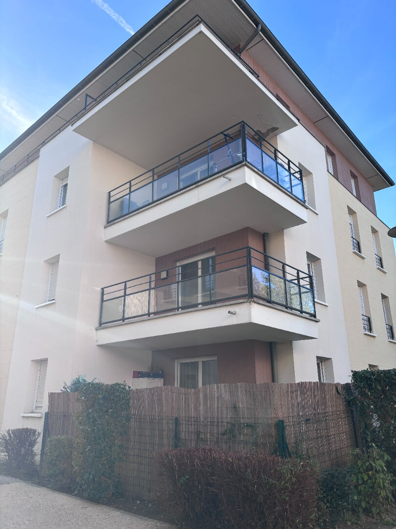 Appartement MENNECY (91540) 3 pièces 56.00 m²