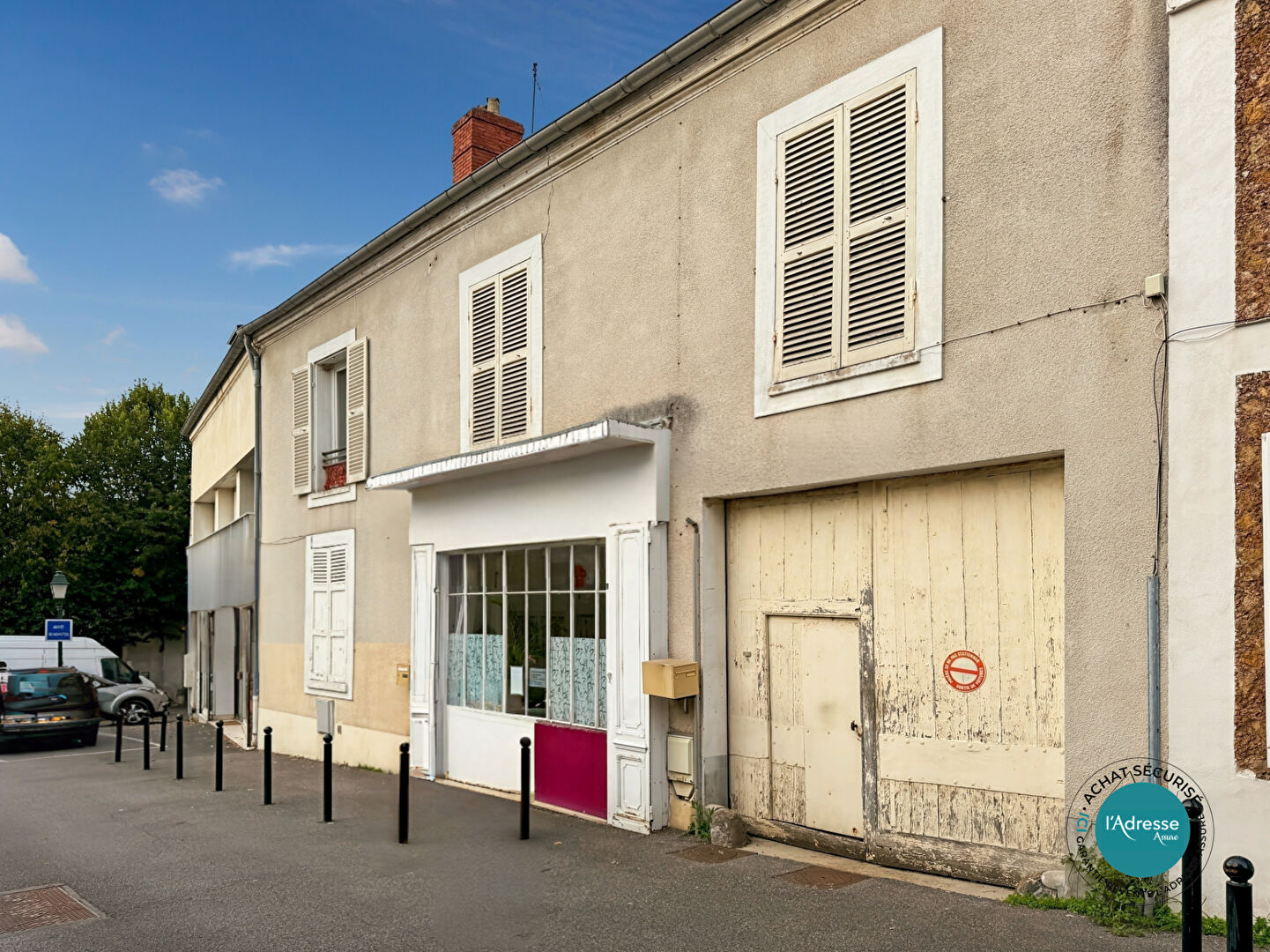 Immeuble MENNECY (91540) 9 pièces 214.80 m²