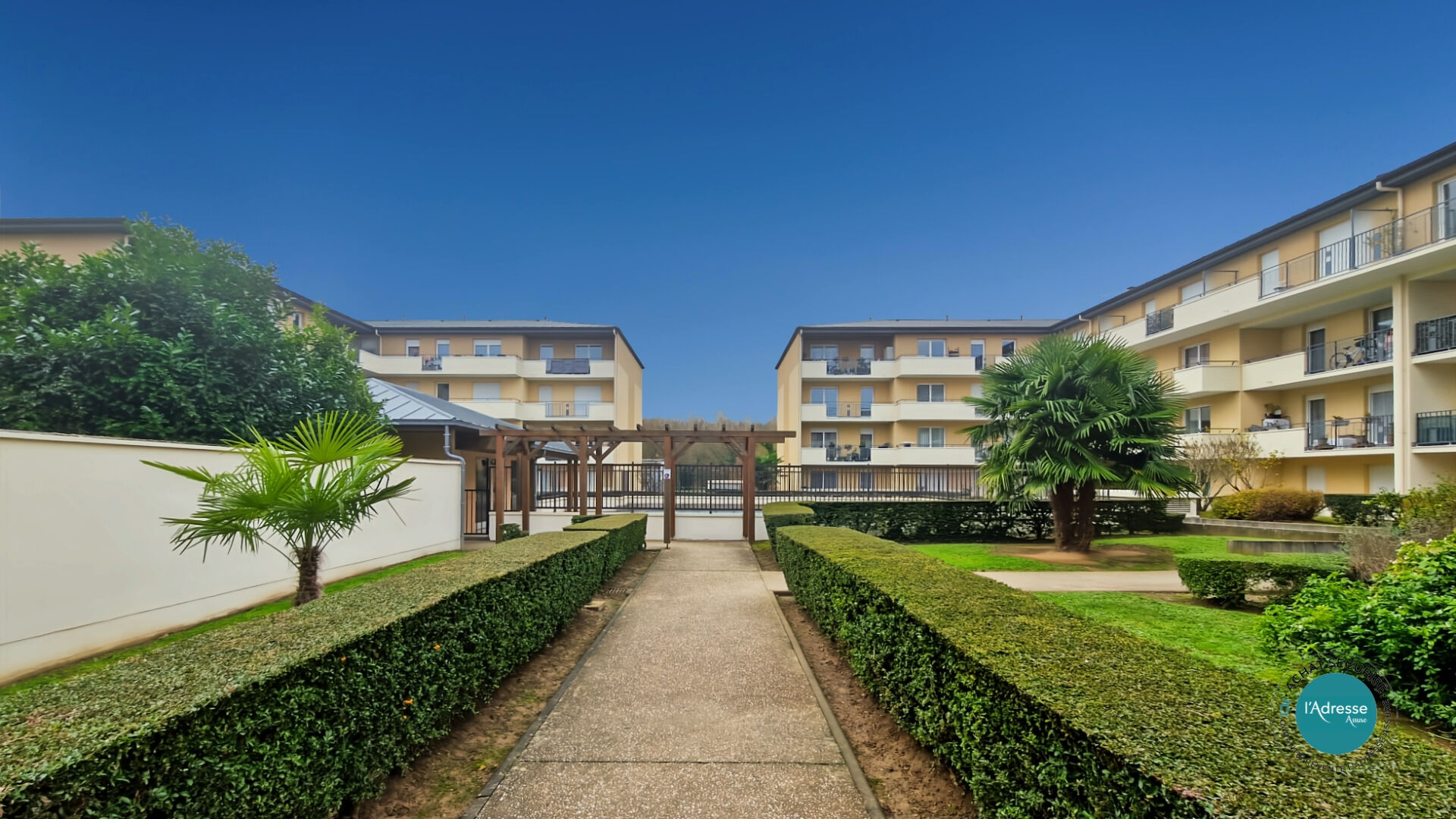 Appartement SAINT FARGEAU PONTHIERRY (77310) 3 pièces 65.82 m²