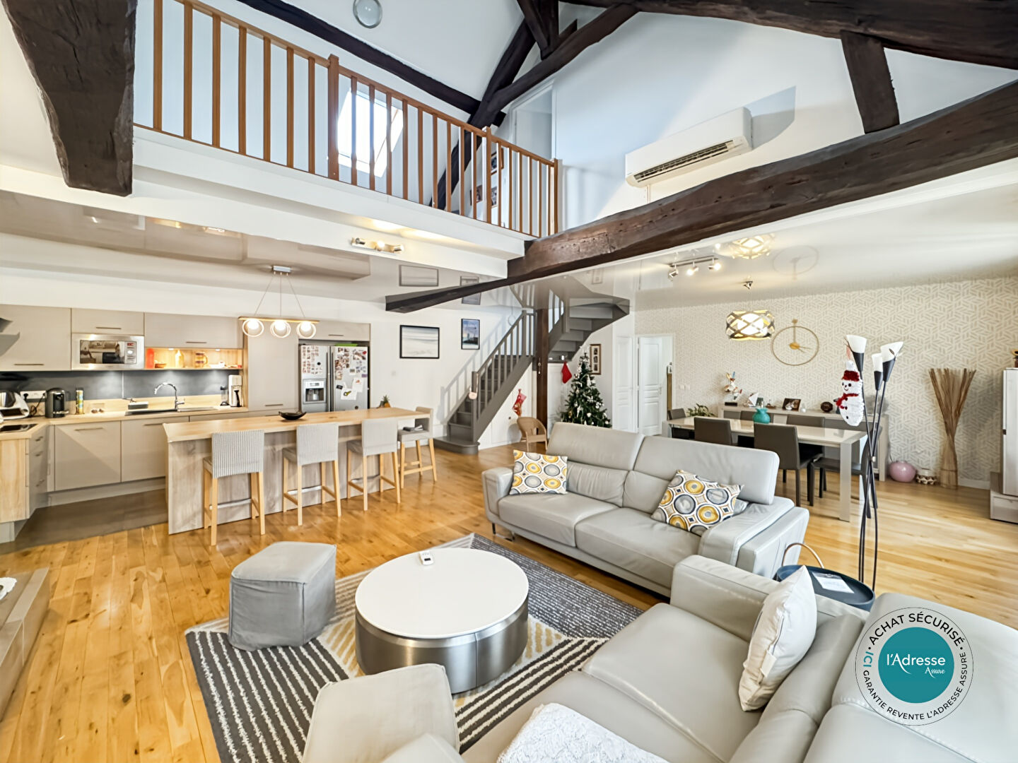 Appartement MENNECY (91540) 5 pi&egrave;ces 141.00 m&sup2;