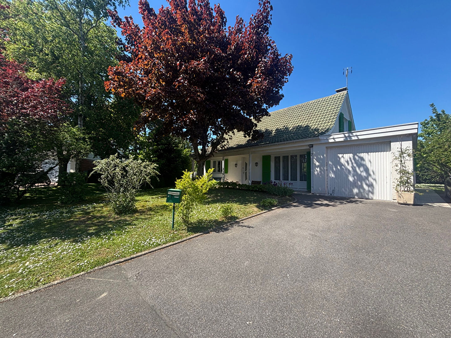 Maison MENNECY (91540) 6 pièces 140.00 m²