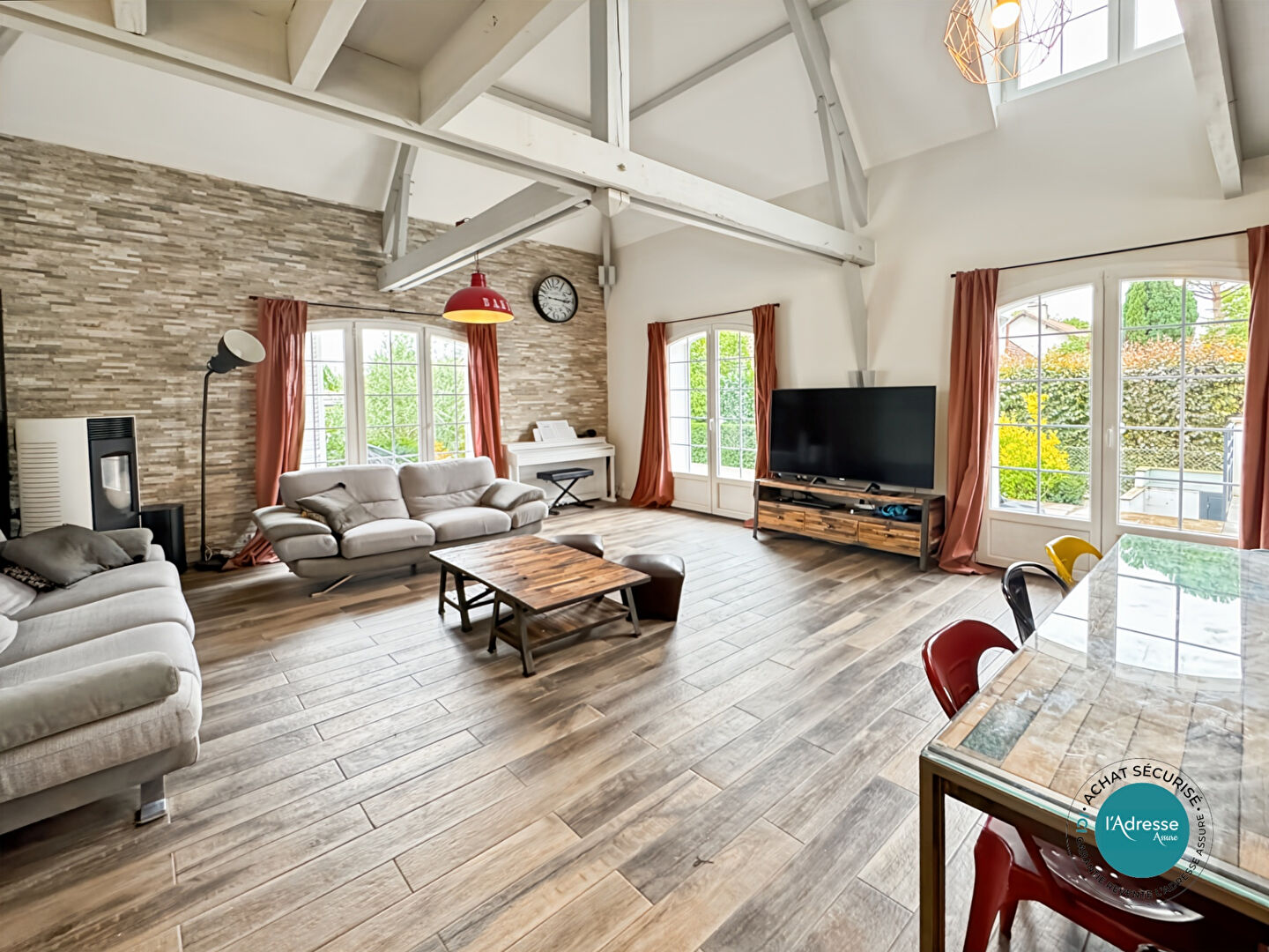 Maison MENNECY (91540) 6 pièces 197.00 m²