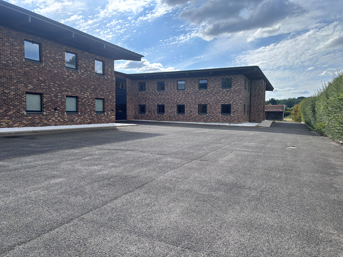 Bureaux MENNECY (91540) 1 pi&egrave;ce 15.00 m&sup2;