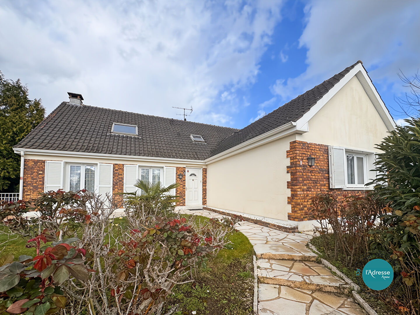 Maison MENNECY (91540) 7 pi&egrave;ces 212.00 m&sup2;