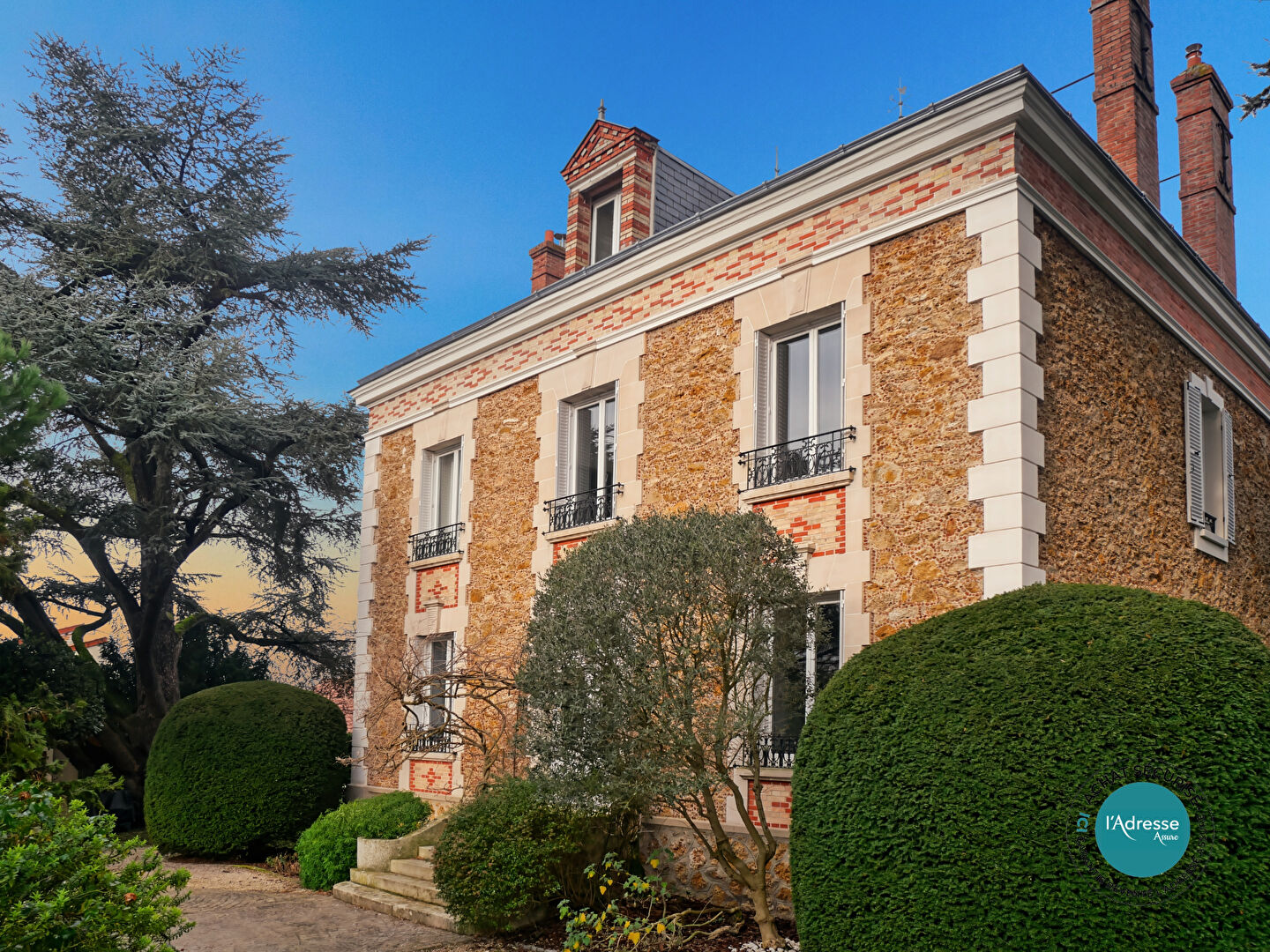 Maison MENNECY (91540) 9 pi&egrave;ces 303.00 m&sup2;