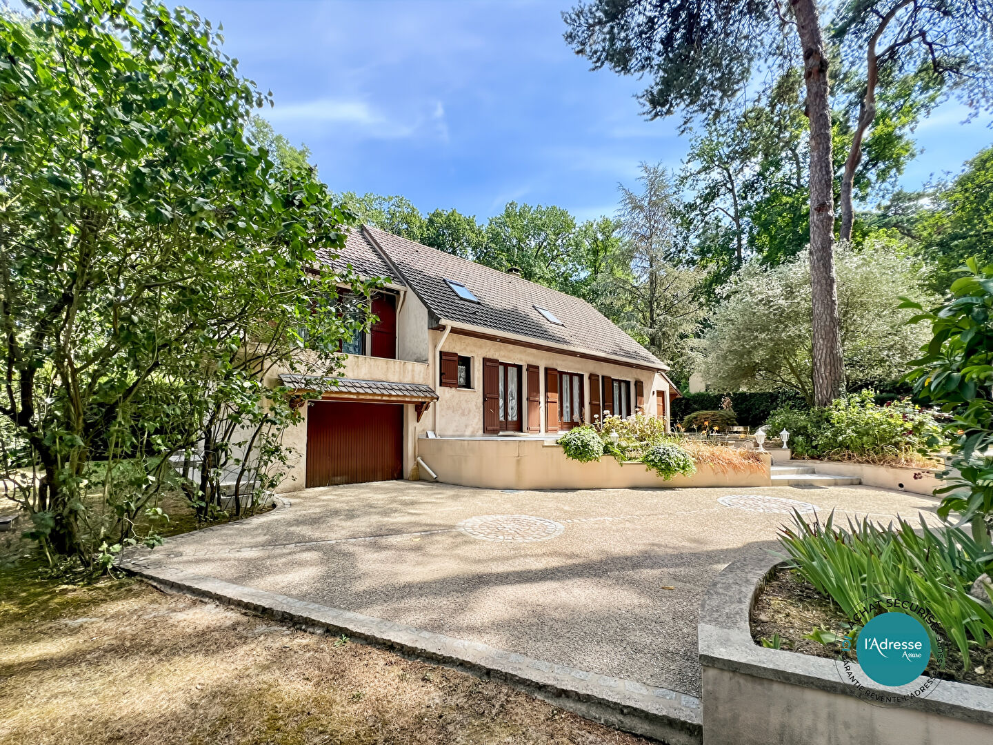 Itteville (91) 390 000 € Maison 5 pièces , 3 chambres 154.00 m² Avec jardin, terrasse Voir le bien