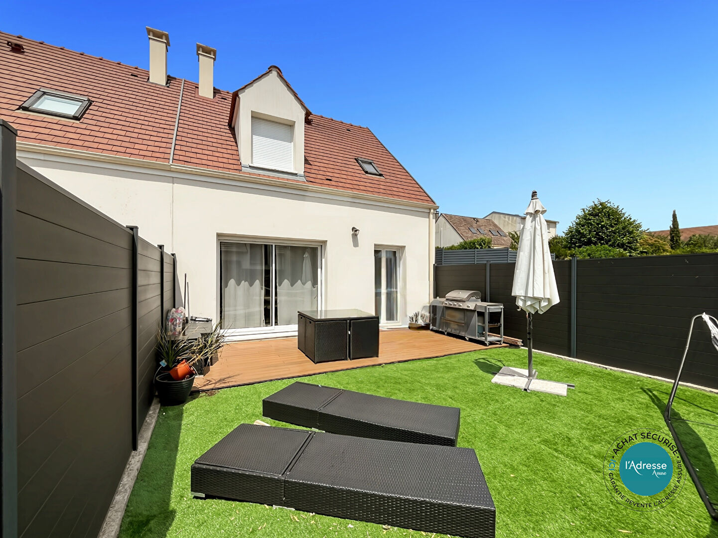 Ballancourt-sur-Essonne (91) Exclusif 285 000 € Maison 3 pièces , 2 chambres 62.50 m² Avec jardin Voir le bien