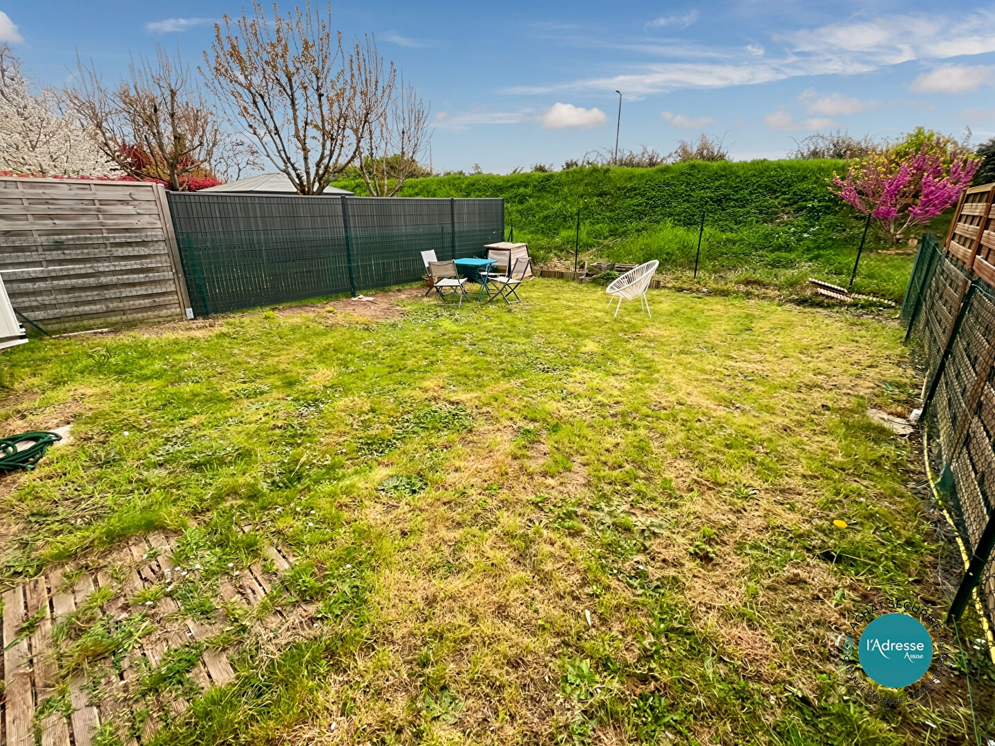 à 10 km de Savigny-le-Temple 235 000 € Maison 3 pièces , 2 chambres 63.50 m² Avec jardin Voir le bien