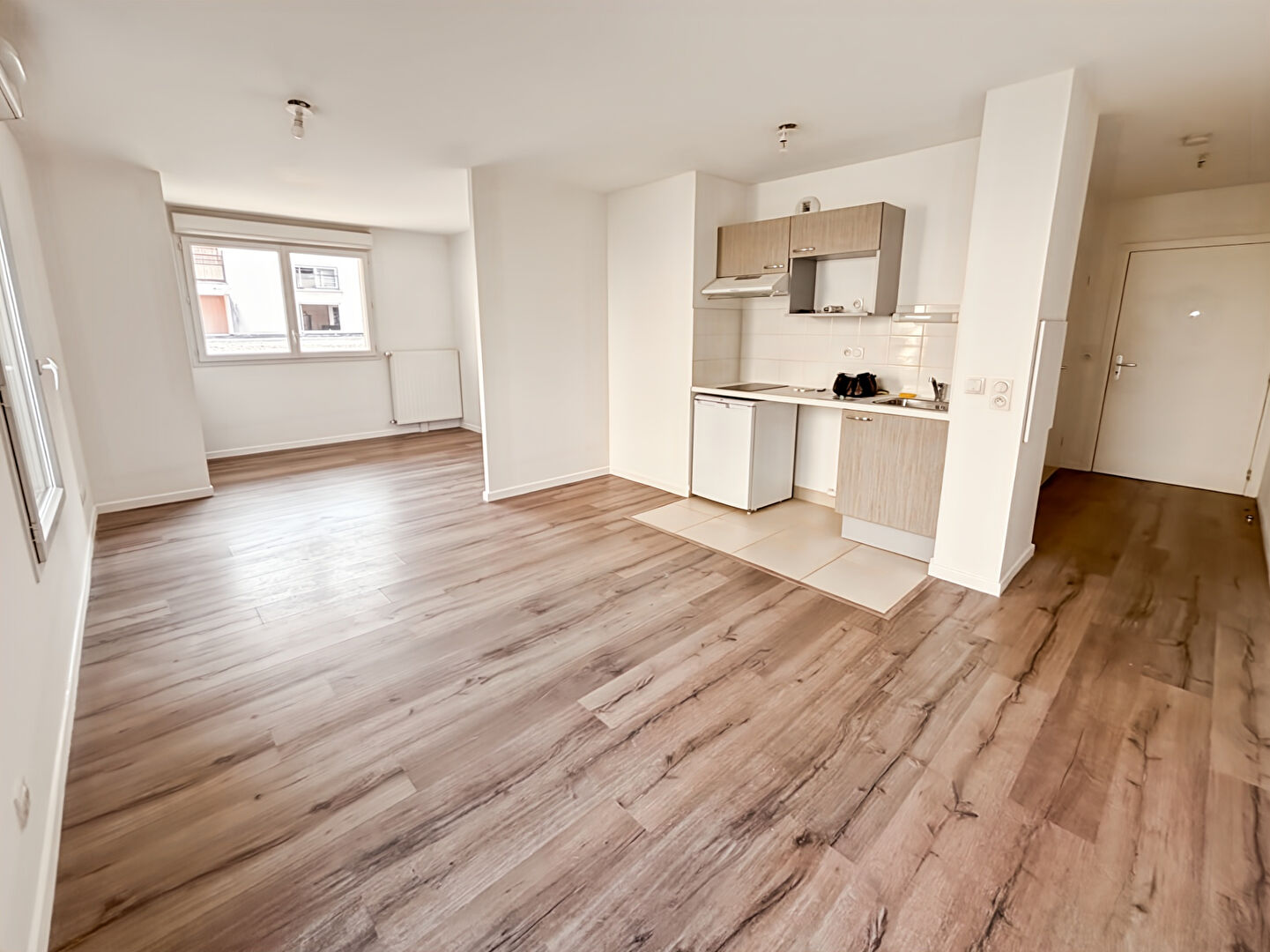 Appartement MENNECY (91540) 1 pi&egrave;ce 33.50 m&sup2;