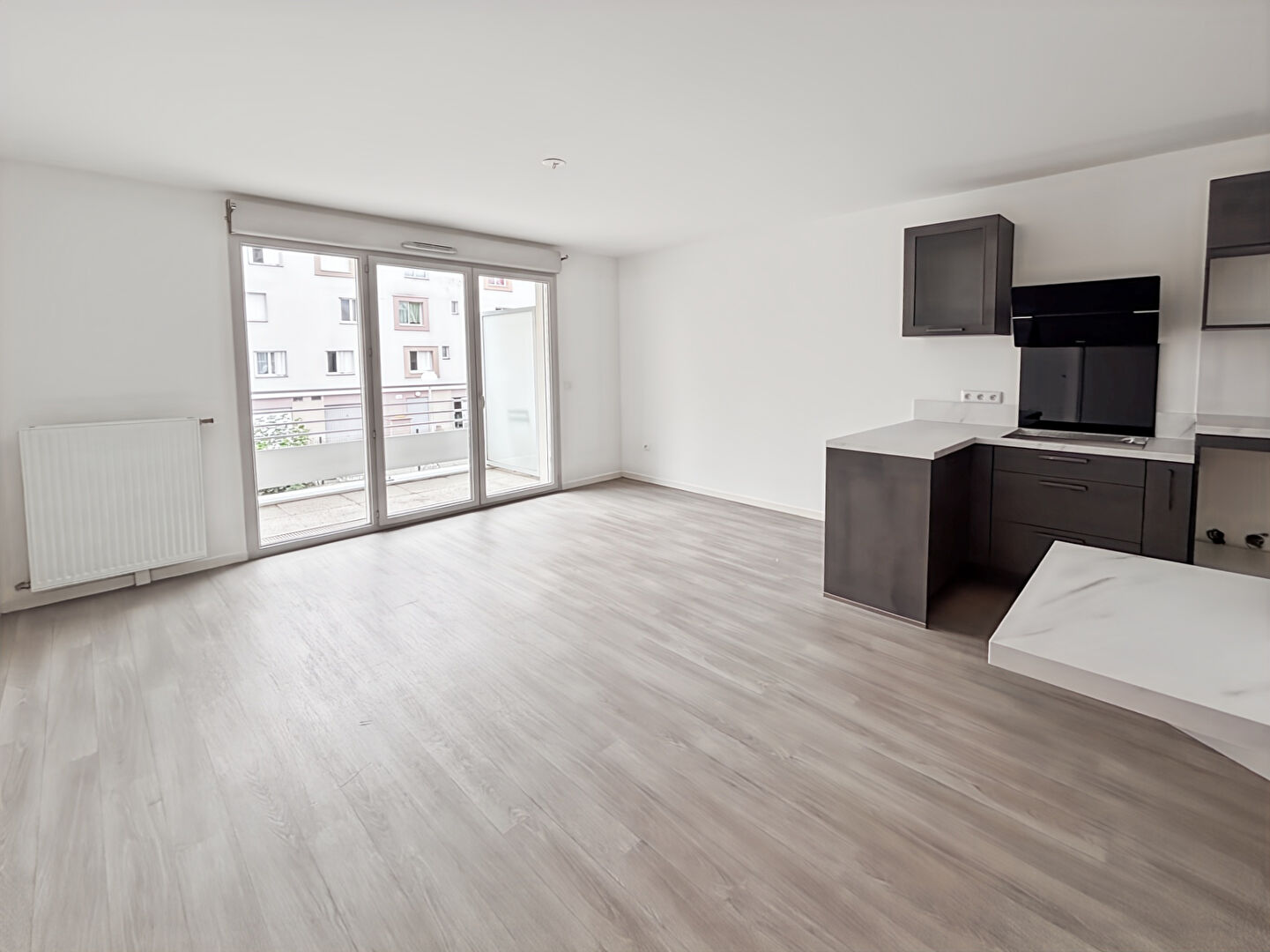 à 19 km de Moissy-Cramayel 795 € / mois cc Appartement 2 pièces , 1 chambre 42.75 m² Avec balcon Voir le bien