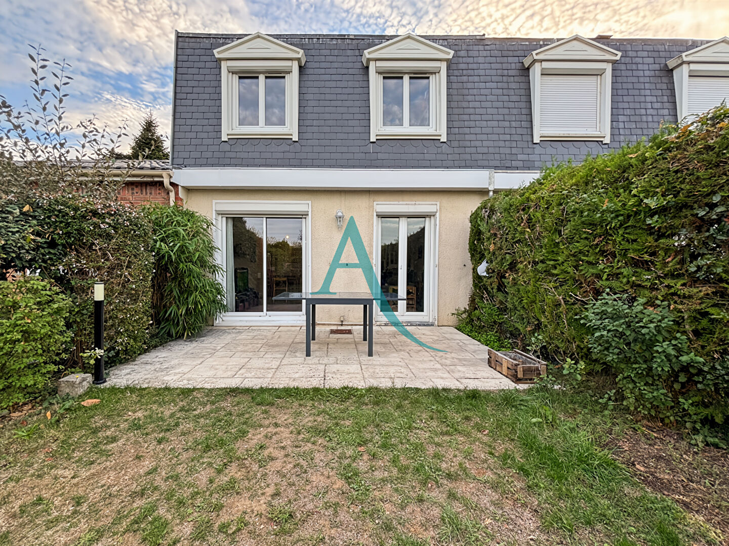 Mennecy (91) 290 000 € Maison 5 pièces , 4 chambres 108.00 m²