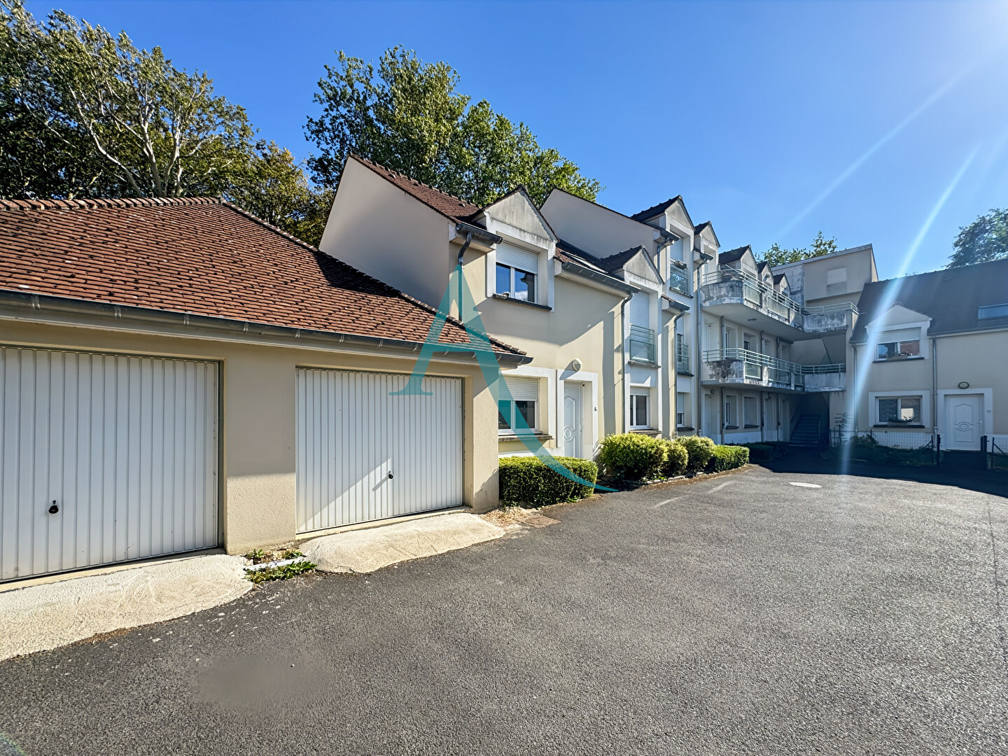 La Ferté-Alais (91) Exclusif 119 000 € Appartement 2 pièces , 1 chambre 42.37 m² Avec jardin