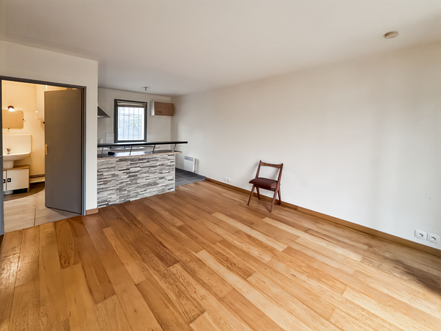 Appartement MENNECY (91540) 1 pi&egrave;ce