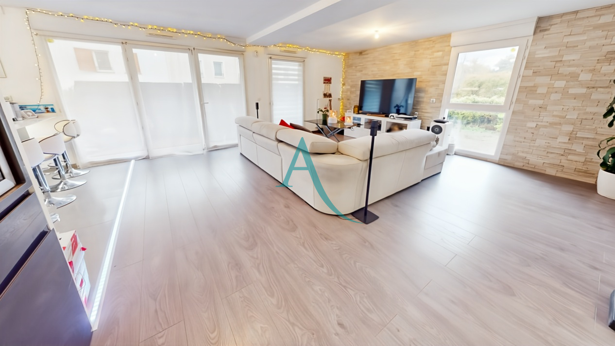 Appartement MENNECY (91540) 3 pi&egrave;ces 82.00 m&sup2;