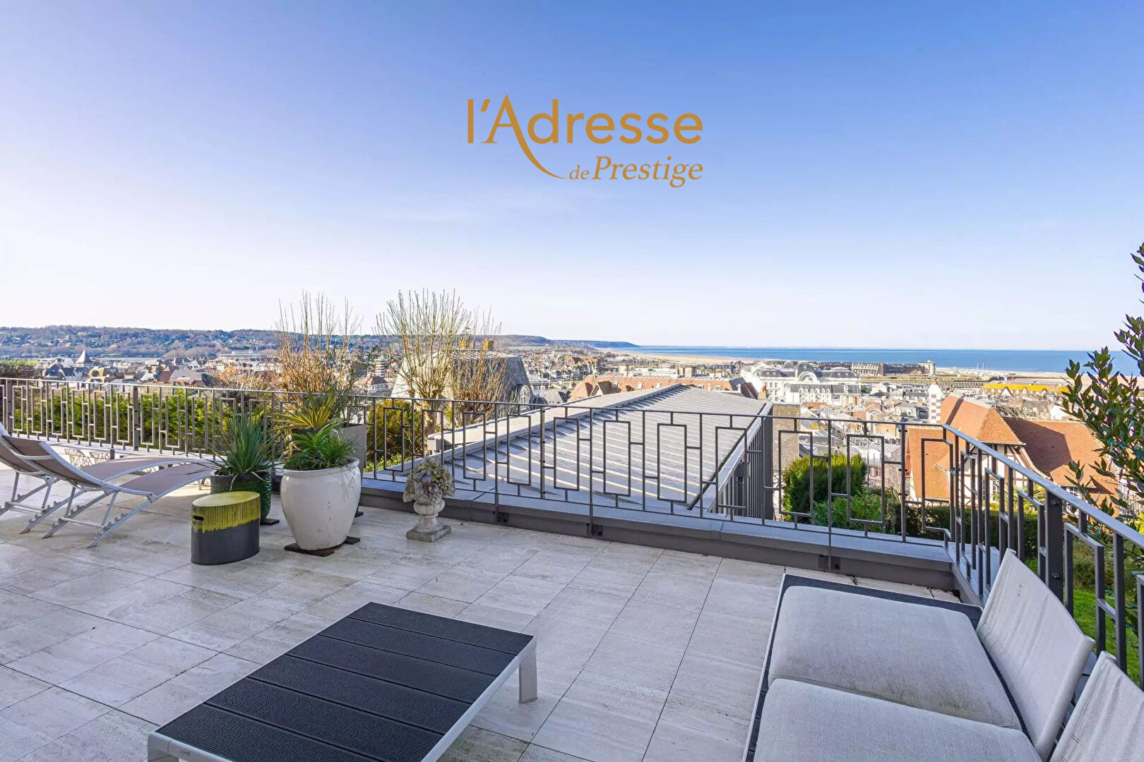 Demeure de Prestige TROUVILLE SUR MER (14360) 9 pi&egrave;ces 330.00 m&sup2;