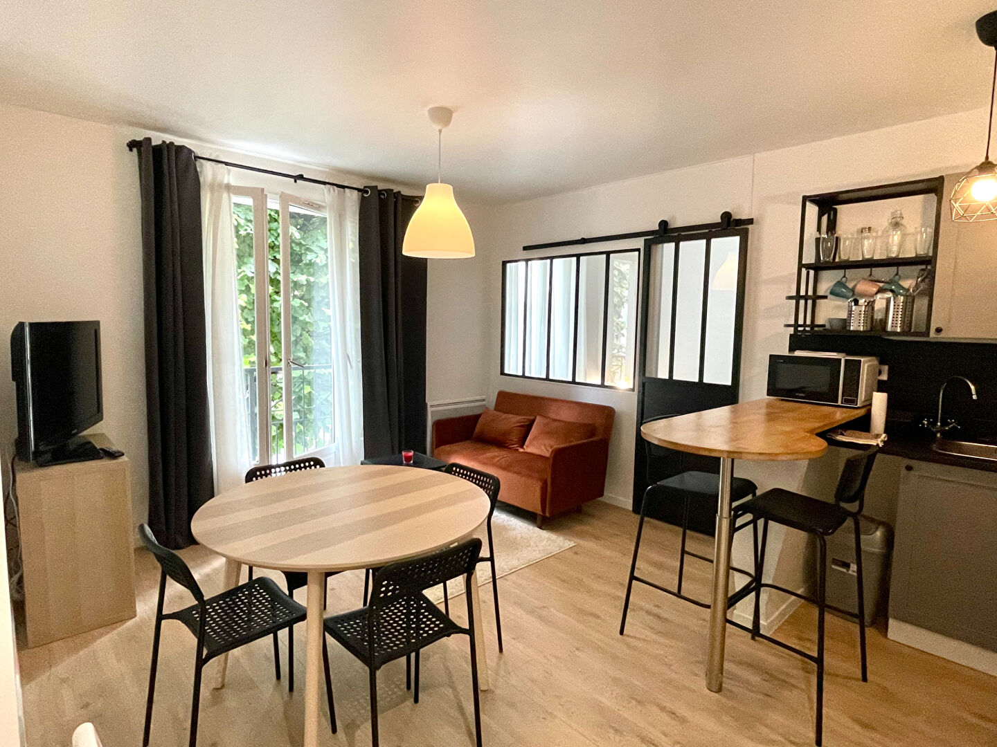 Appartement THIAIS (94320) 1 pi&egrave;ce 26.80 m&sup2;