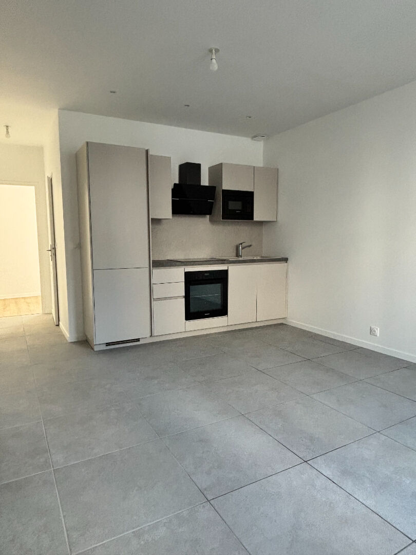 Appartement THIAIS (94320) 2 pi&egrave;ces 32.72 m&sup2;