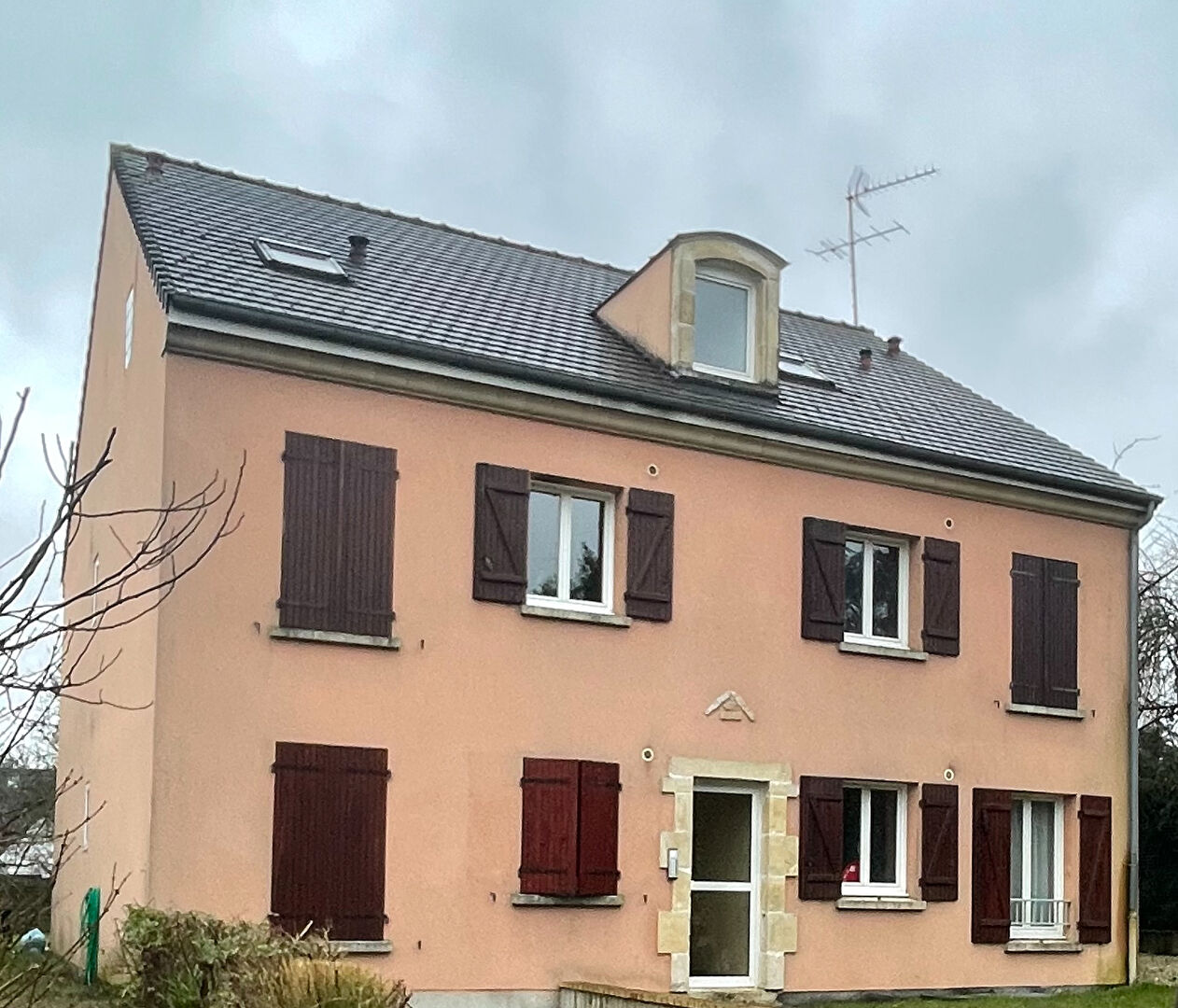 Appartement THIAIS (94320) 1 pièce 38.00 m²