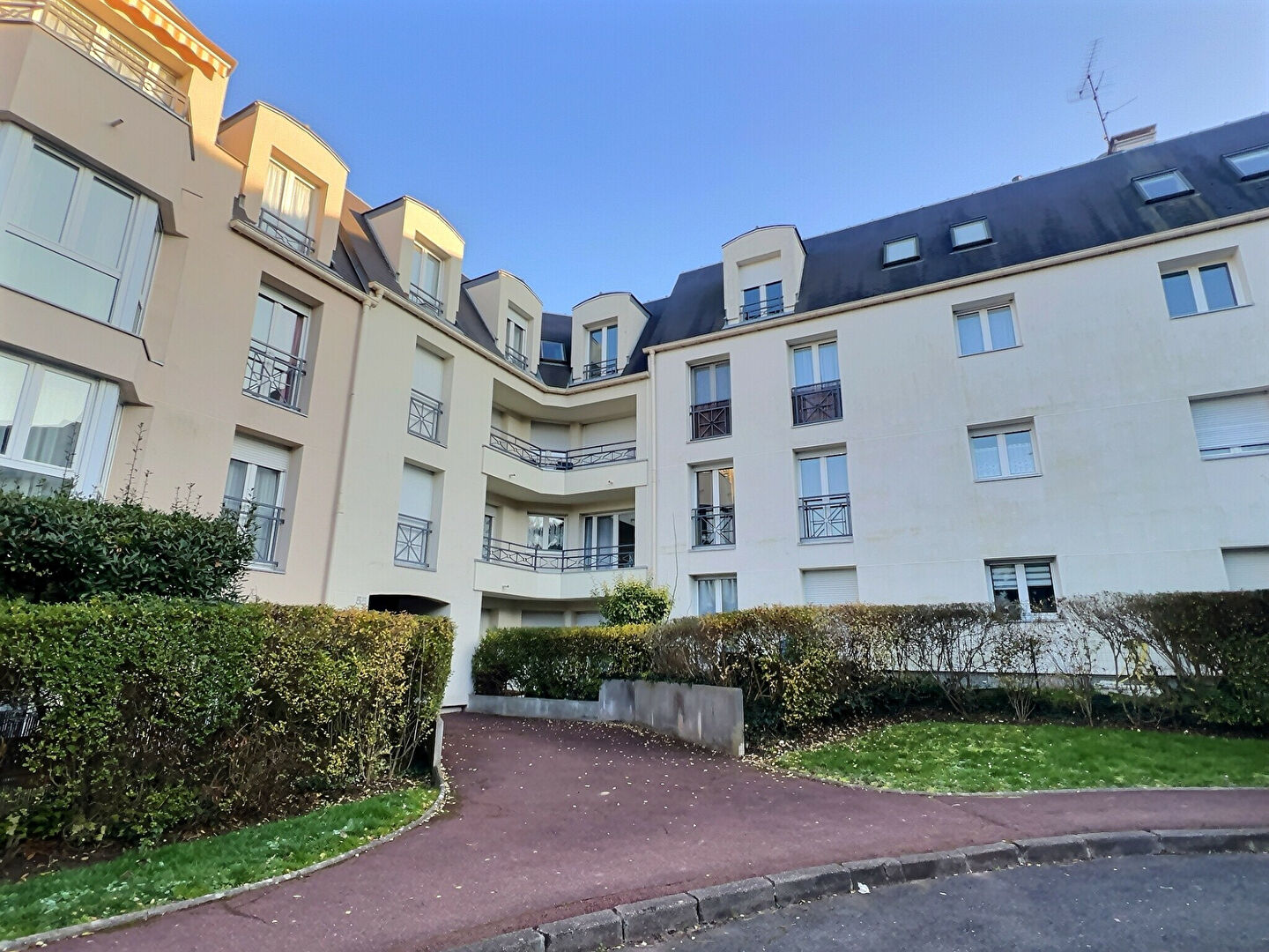 Appartement THIAIS (94320) 1 pi&egrave;ce 30.77 m&sup2;