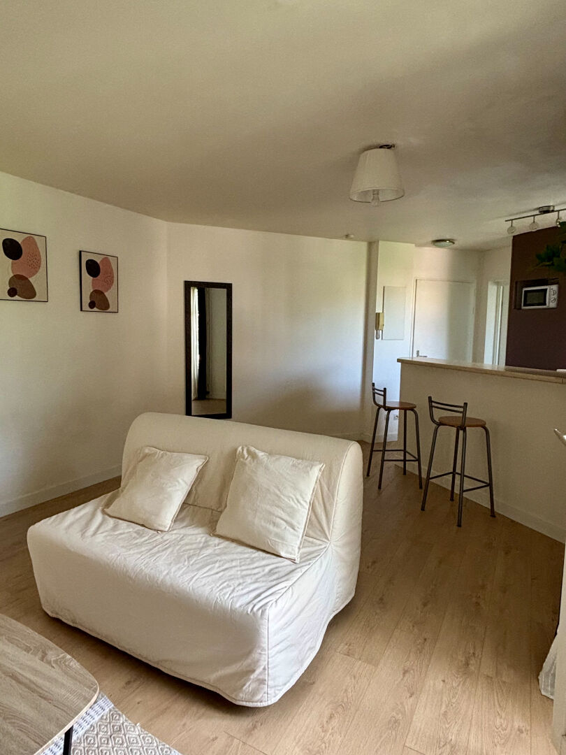 Appartement THIAIS (94320) 1 pi&egrave;ce 28.51 m&sup2;