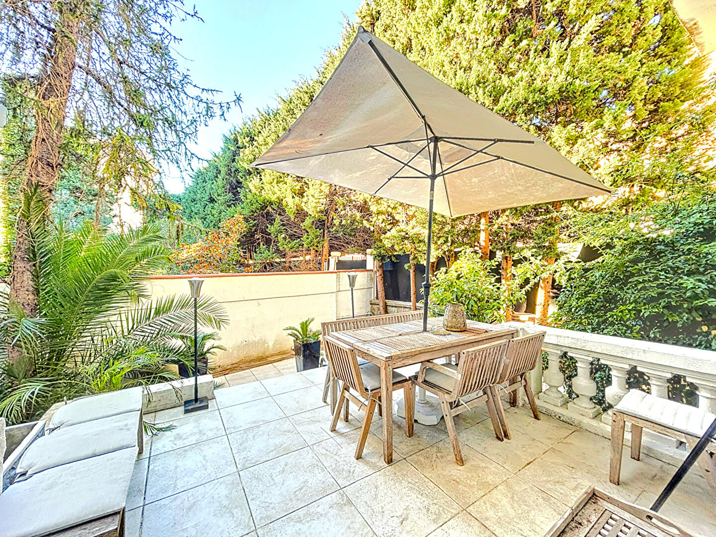 Appartement CANNES (06400) 4 pièces 52.34 m²