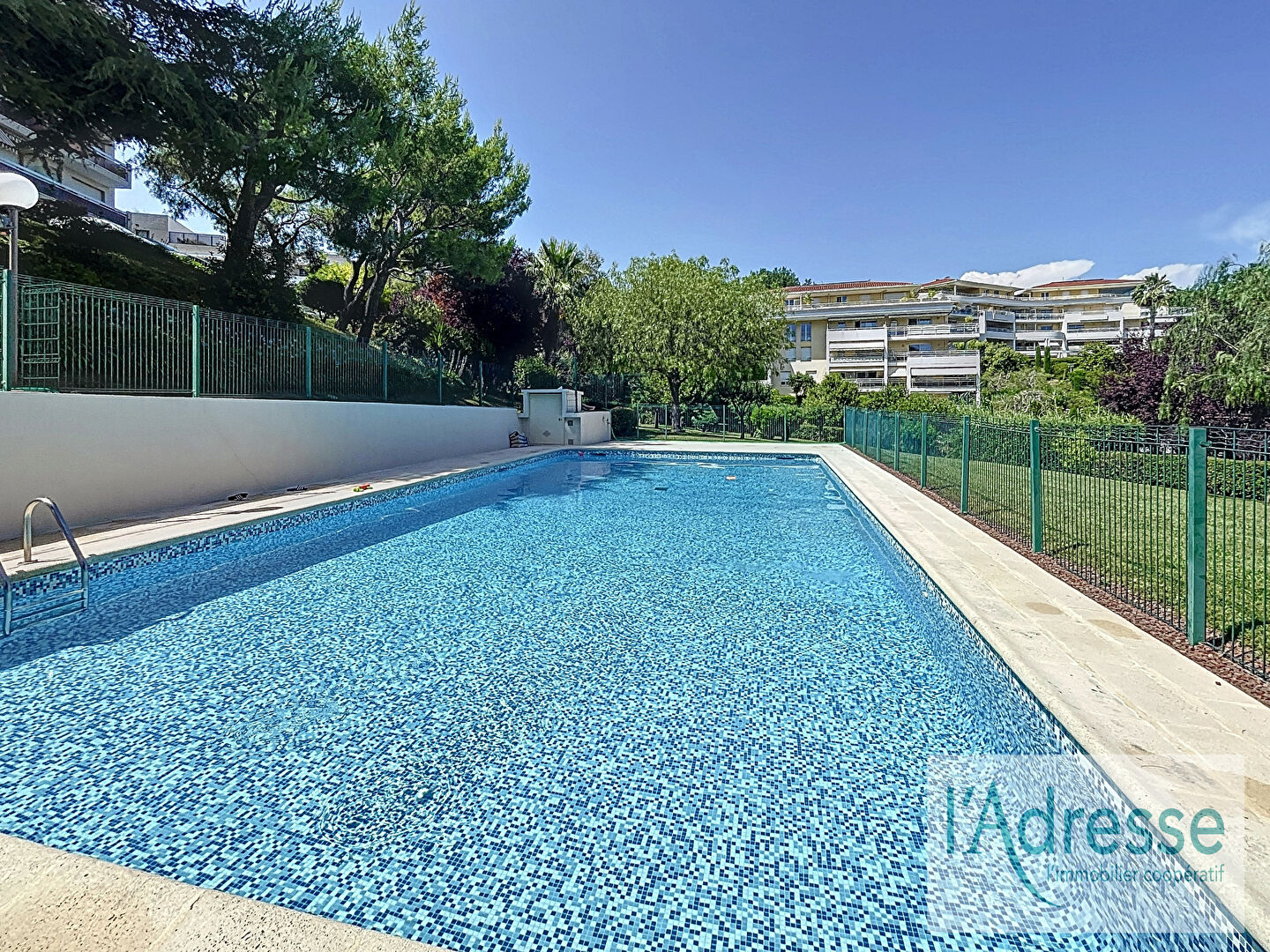 Appartement ANTIBES (06600) 1 pièce 31.68 m²