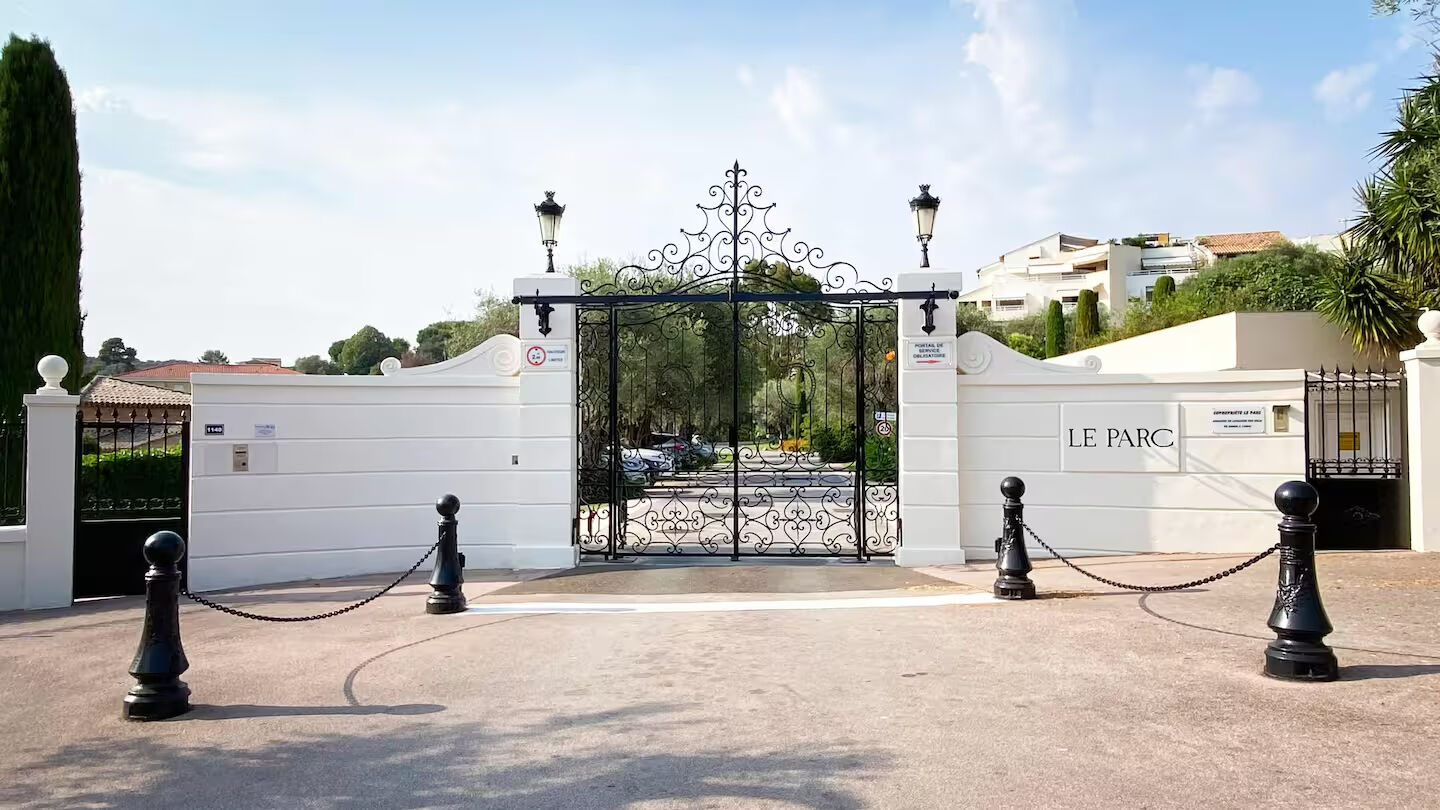 Appartement ANTIBES (06600) 4 pièces 110.45 m²