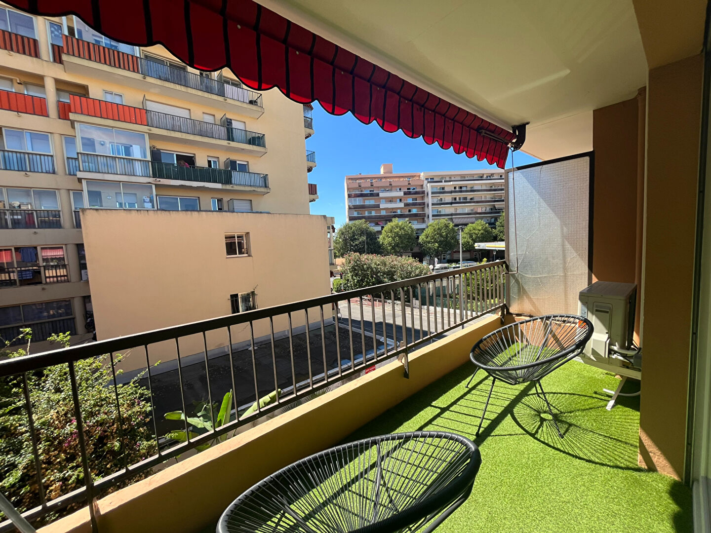 Appartement JUAN LES PINS (06160) 1 pièce 27.02 m²