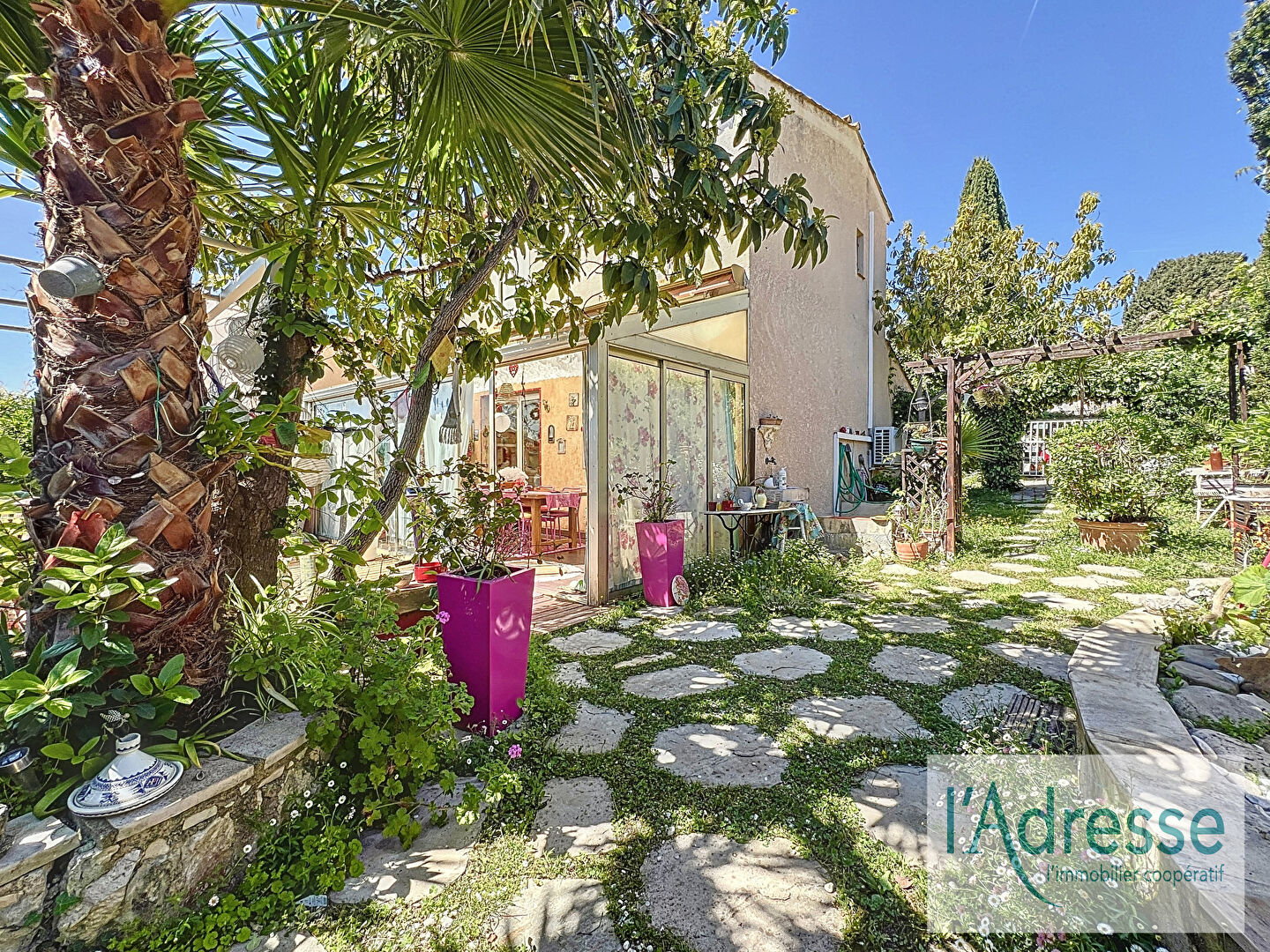 Maison ANTIBES (06600) 4 pièces 100.00 m²