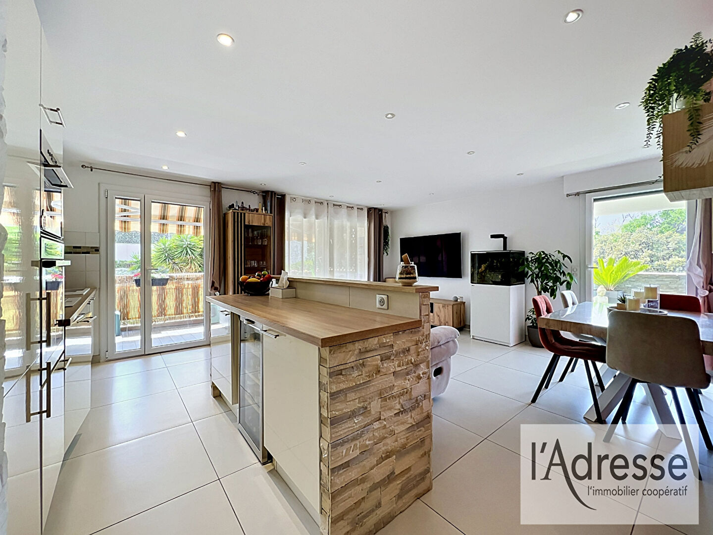 Appartement ANTIBES (06600) 3 pi&egrave;ces 60.00 m&sup2;