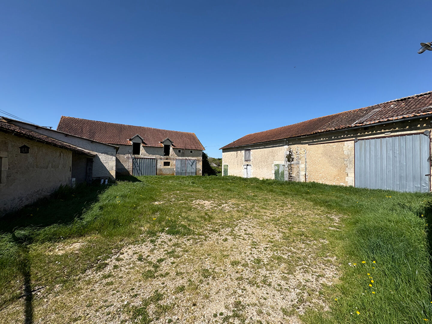 Maison SAINT SAVIN (86310) 3 pièces 90.00 m²