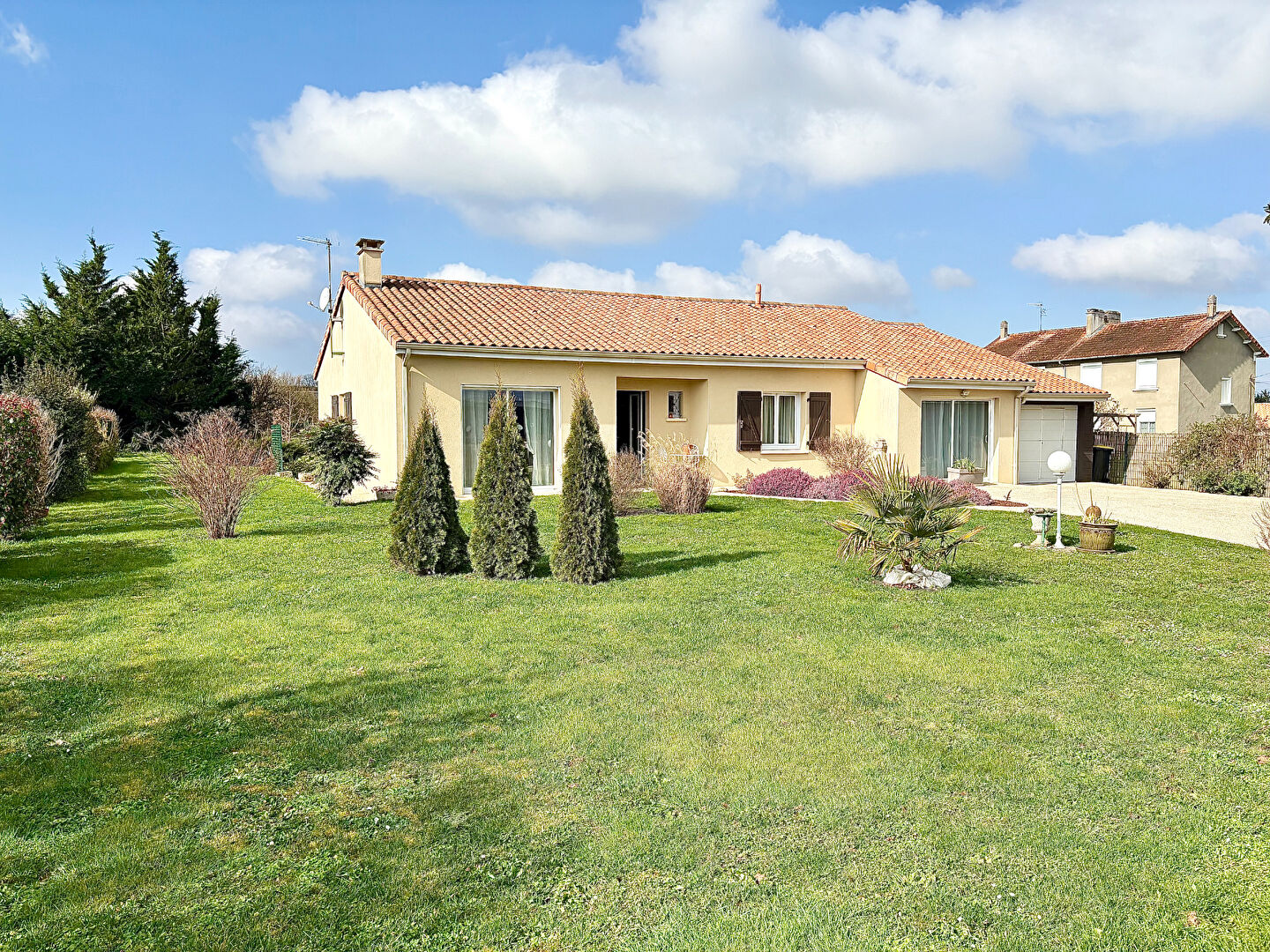 Maison MONTMORILLON (86500) 6 pièces 132.31 m²