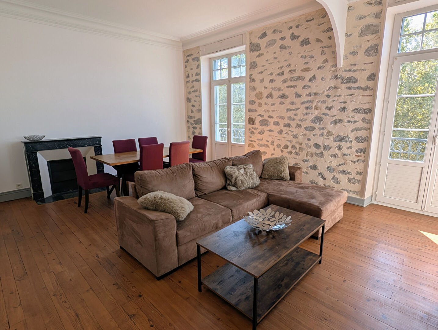 Appartement PAU (64000) 3 pi&egrave;ces 83.00 m&sup2;