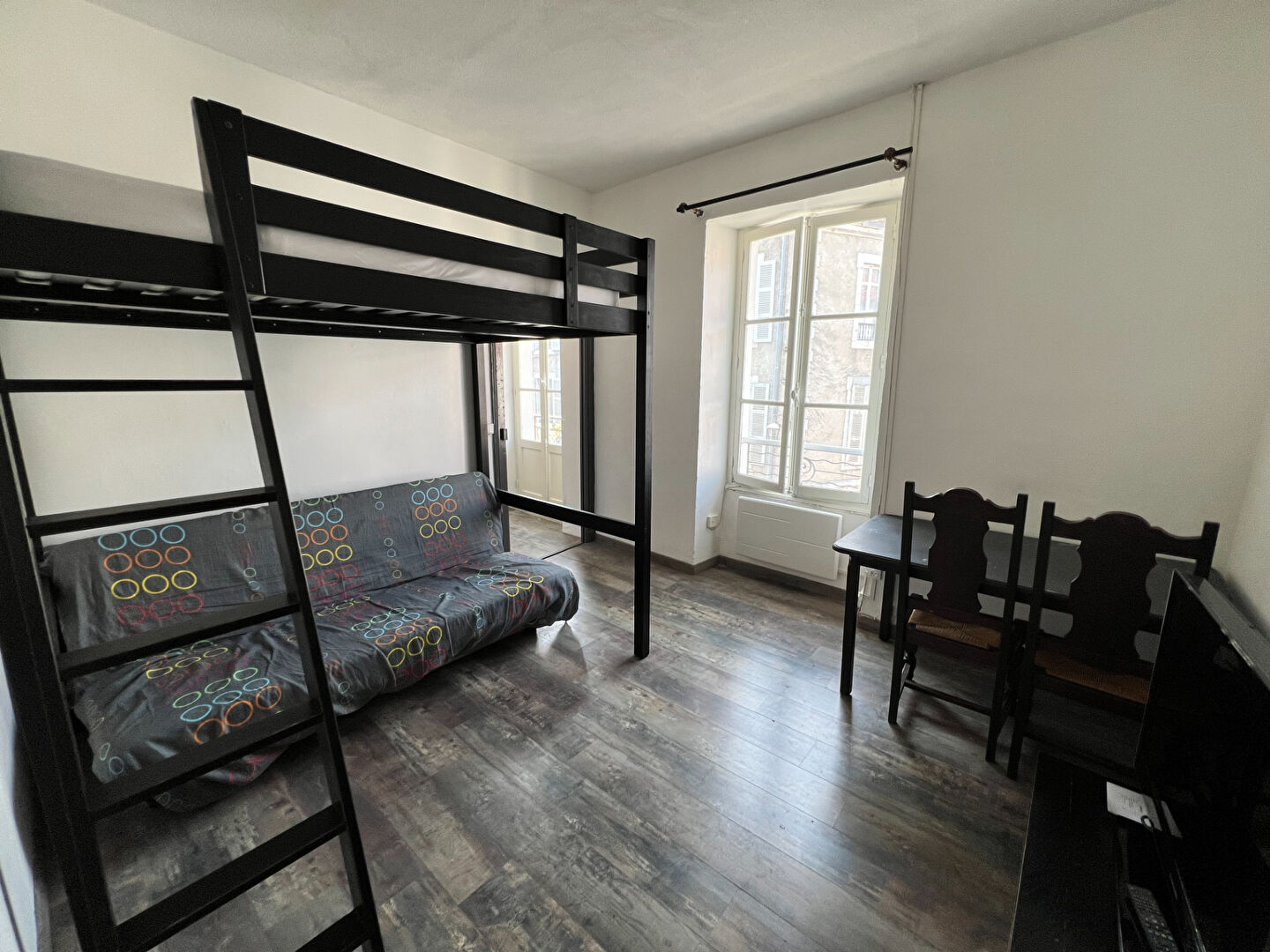 Appartement PAU (64000) 1 pi&egrave;ce 25.00 m&sup2;